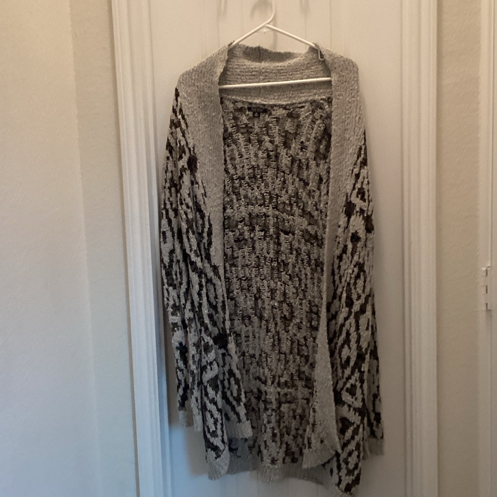 Lucky Brand Black and Gray Patterned Cardigan